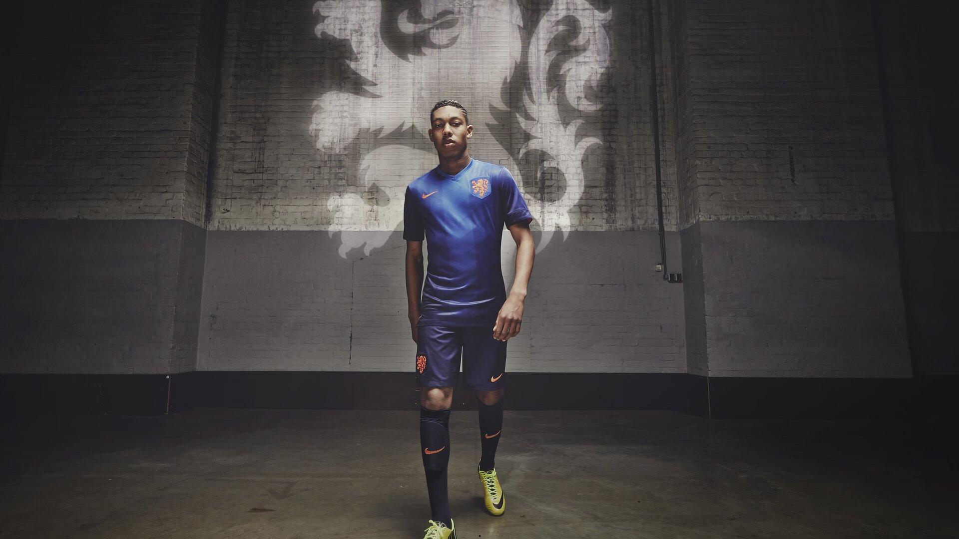 本-怀特专访，坚守枪手责任与信念，忆布莱顿岁月力挺哲凯赖什腾飞