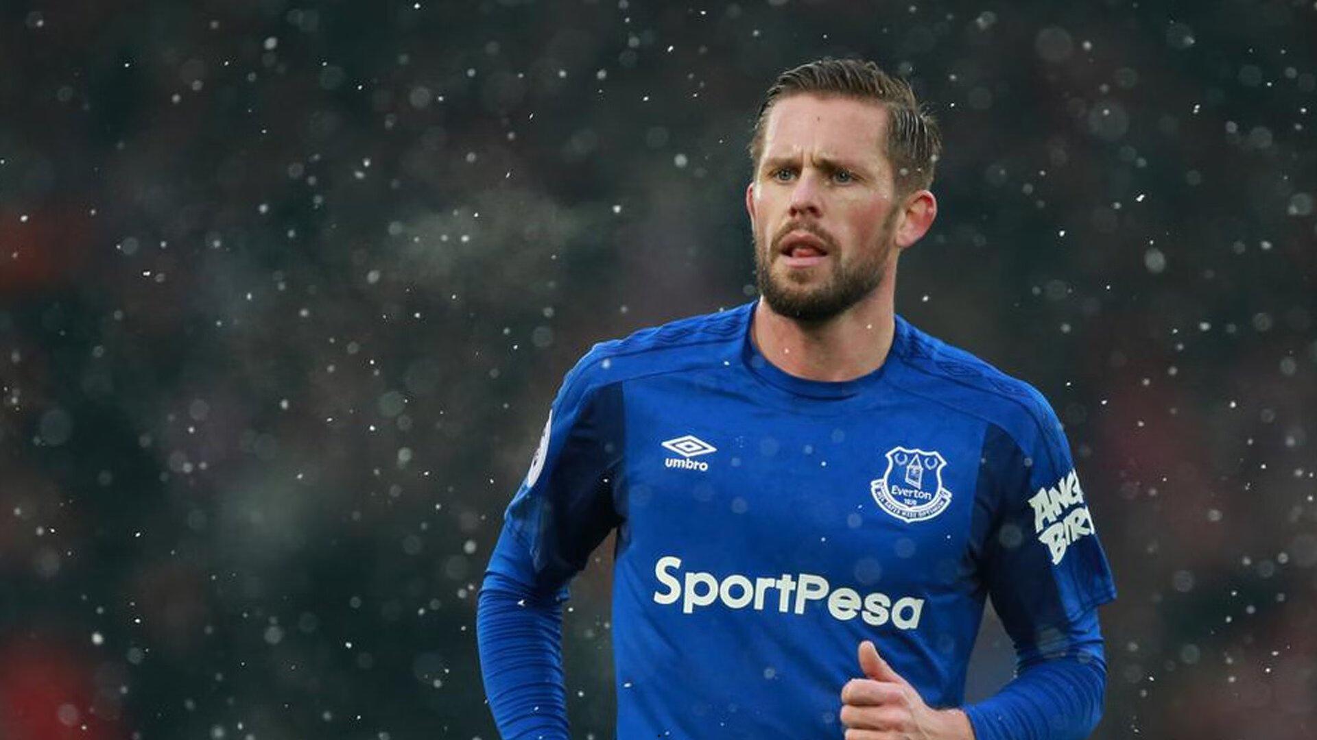 足总杯资格赛因种族歧视事件提前中止,足球界再响反歧视警钟